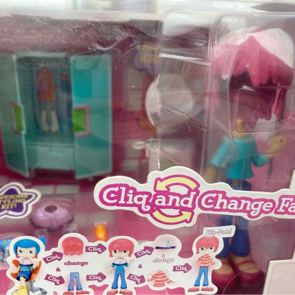 Cliq and Change Fashion Fiona’s Super Styling Salon Doll Play Set Rare NIB - Picture 5 of 11